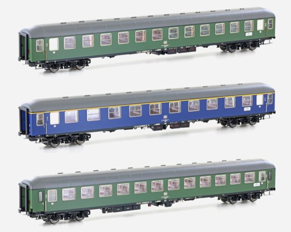 Set of 3 DB passenger coaches, Ep.IVa, D1213, AC