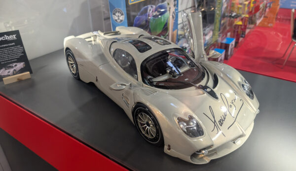 POCHER Pagani Utopia 1:8 – Bild 2