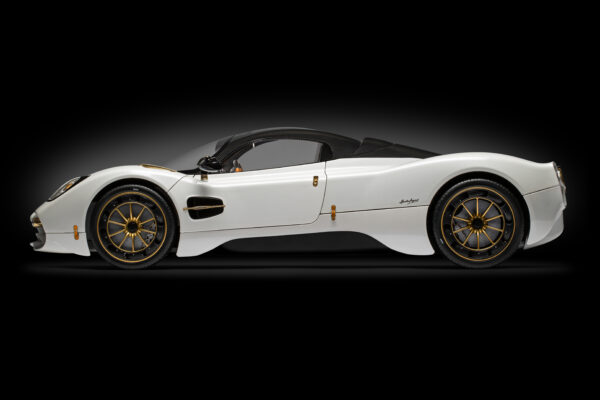 POCHER Pagani Utopia Coupé - Bianco Perla 1:8 - Image 3