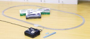 Gleisoval M1 mit Betonschwellen und Fahrregler