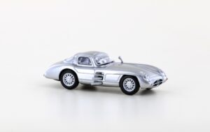 Mercedes Benz 300 SLR Uhlenhaut Coupe, silber, blau - 1/87