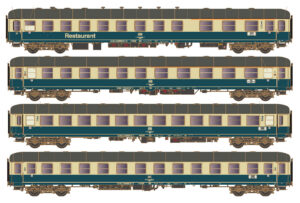 Set of 4 passenger coaches, DB, Ep.IVa, D 351, Set B