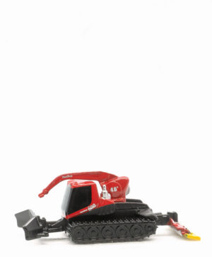 Pistenbully with winch