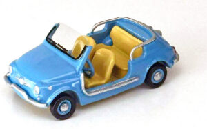 Fiat 500 "Spiaggina" convertible light blue, small series
